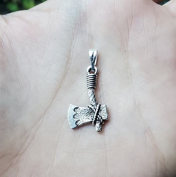 New Silver Tomahawk Charm - Picture 6 of 11